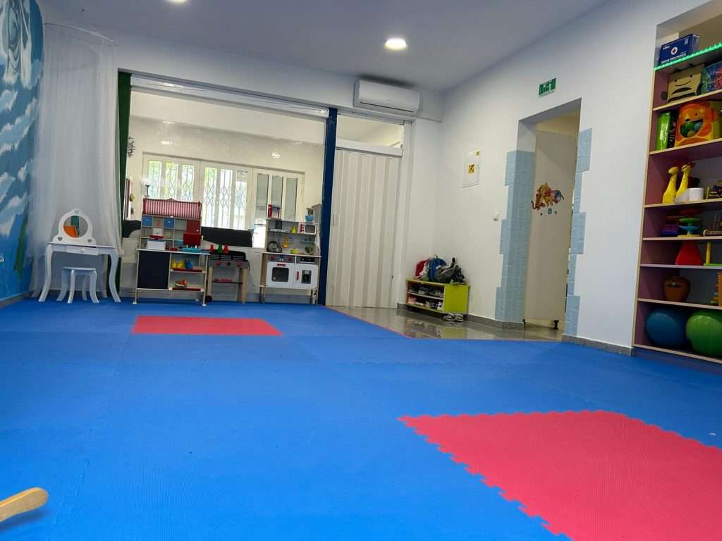 rodjendaonica nigdjezemska